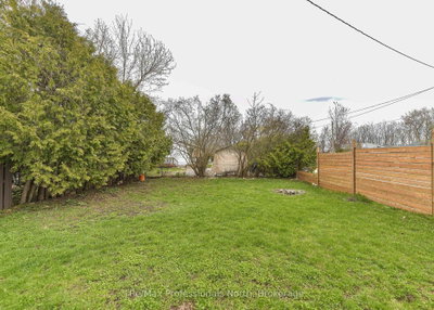 817 Eighth Avenue • Tay, ON photo 5