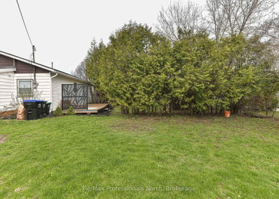 817 Eighth Avenue • Tay, ON photo 6