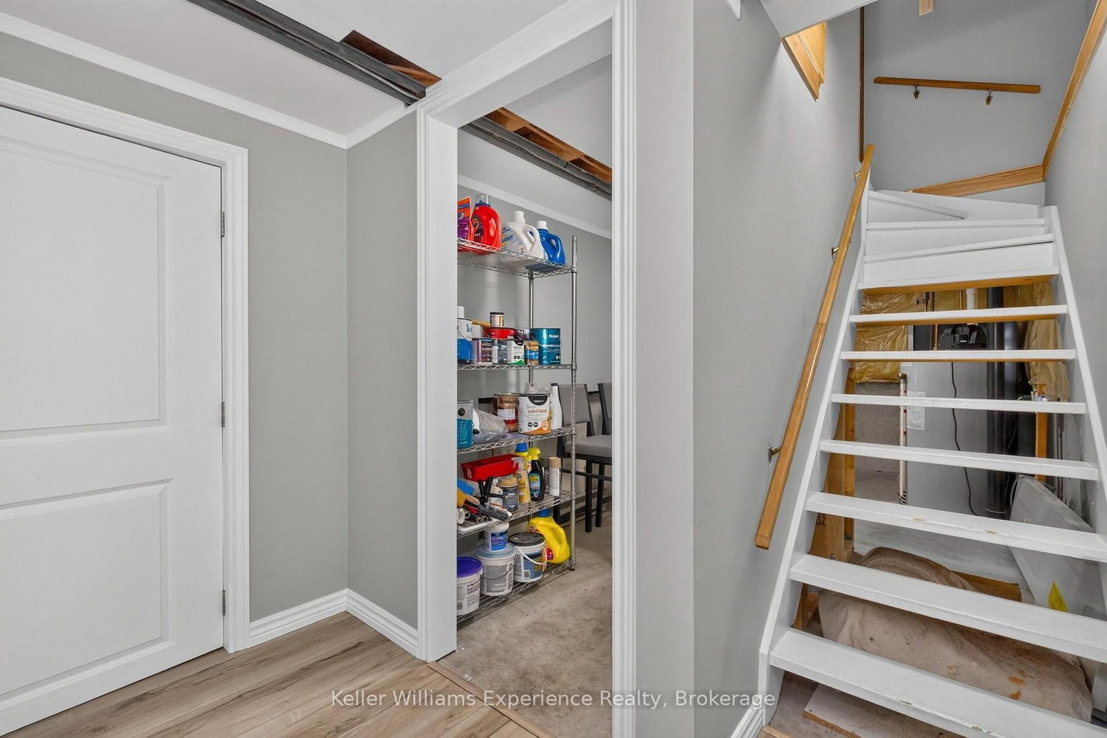 58 Maitland Drive • Springwater, ON photo 28