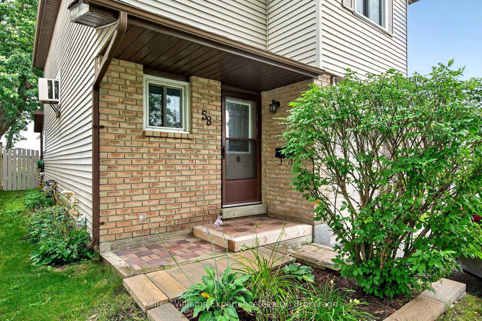 58 Maitland Drive • Springwater, ON photo 3