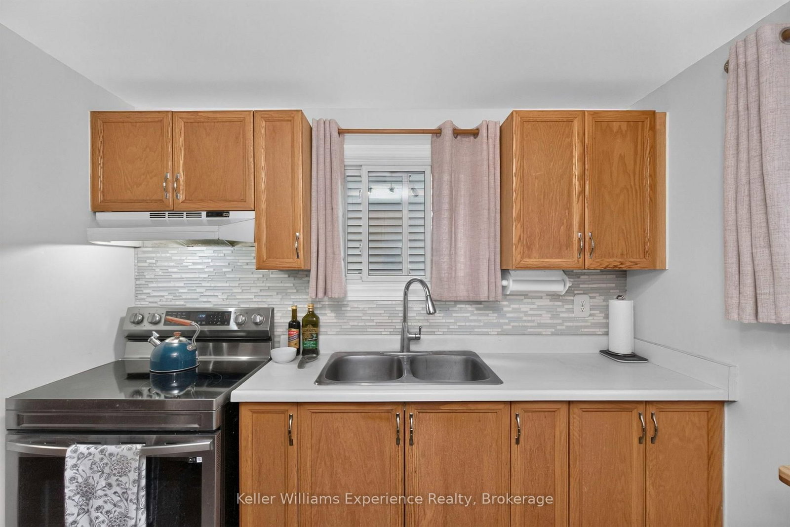 58 Maitland Drive • Springwater, ON photo 9