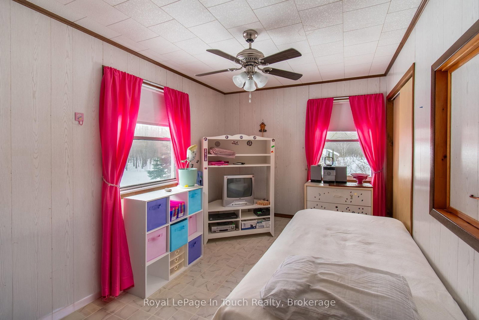 874 Cedar Point Road • Tiny, ON photo 14