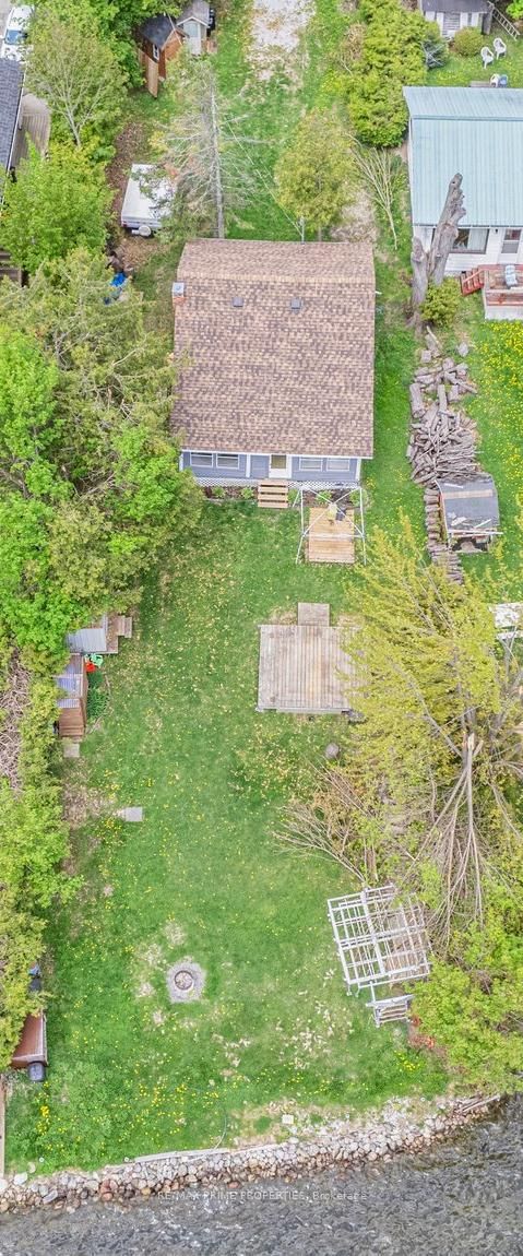 1947 Woods Bay Road • Severn, ON photo 4