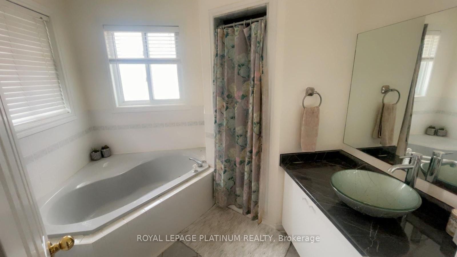 119 Violet Street • Barrie, ON photo 11