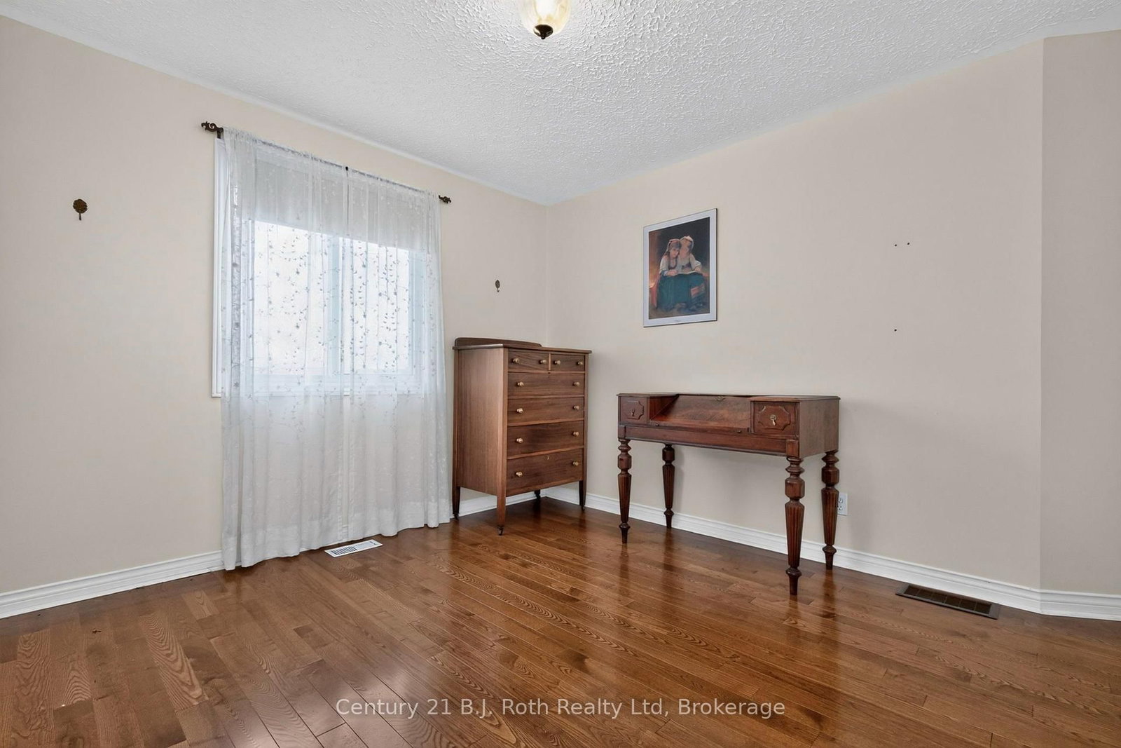 13 Charles Street • Penetanguishene, ON photo 17