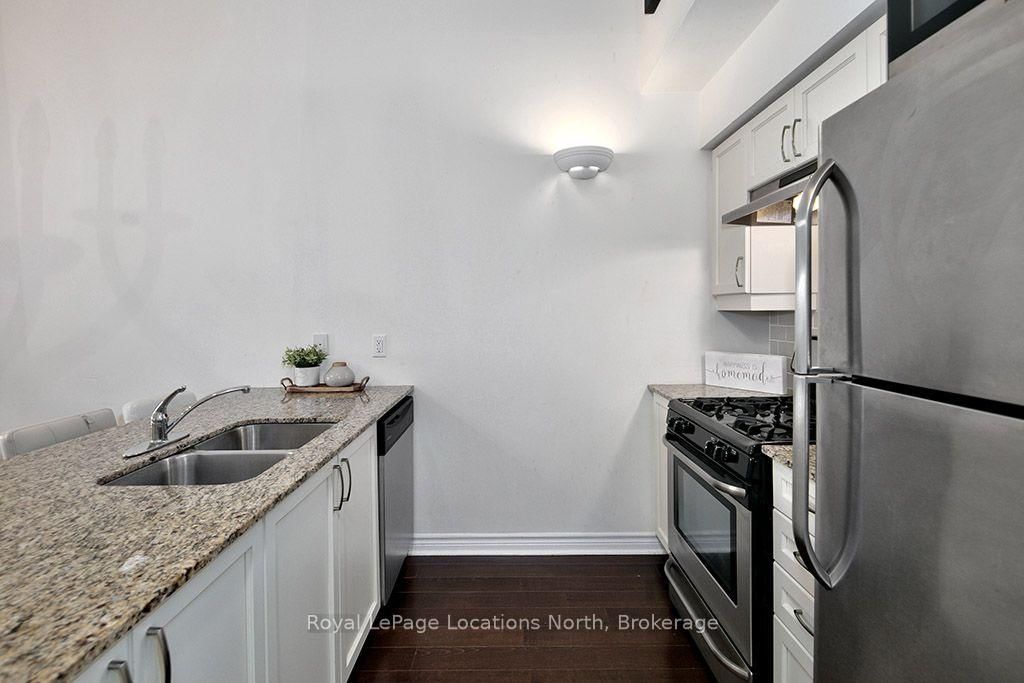 8 Brandy Lane Drive • #303 • Collingwood, ON photo 11