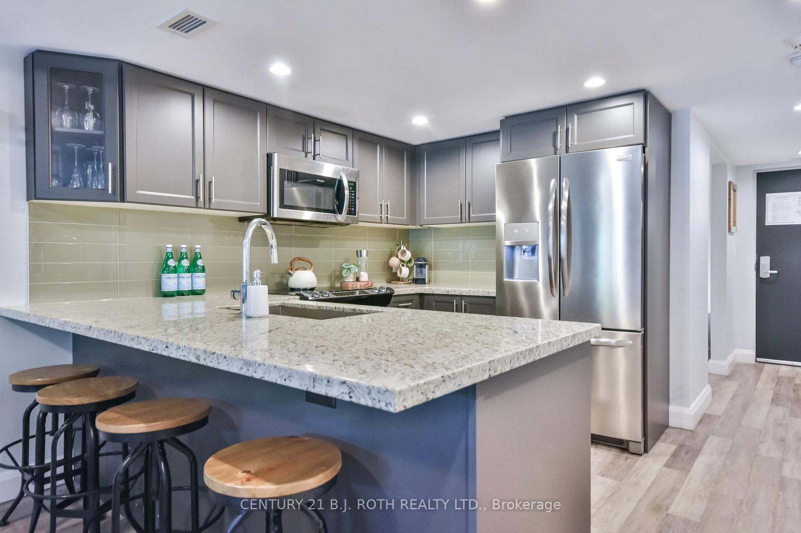 80 Horseshoe Boulevard • #406 • Oro-Medonte, ON photo 8