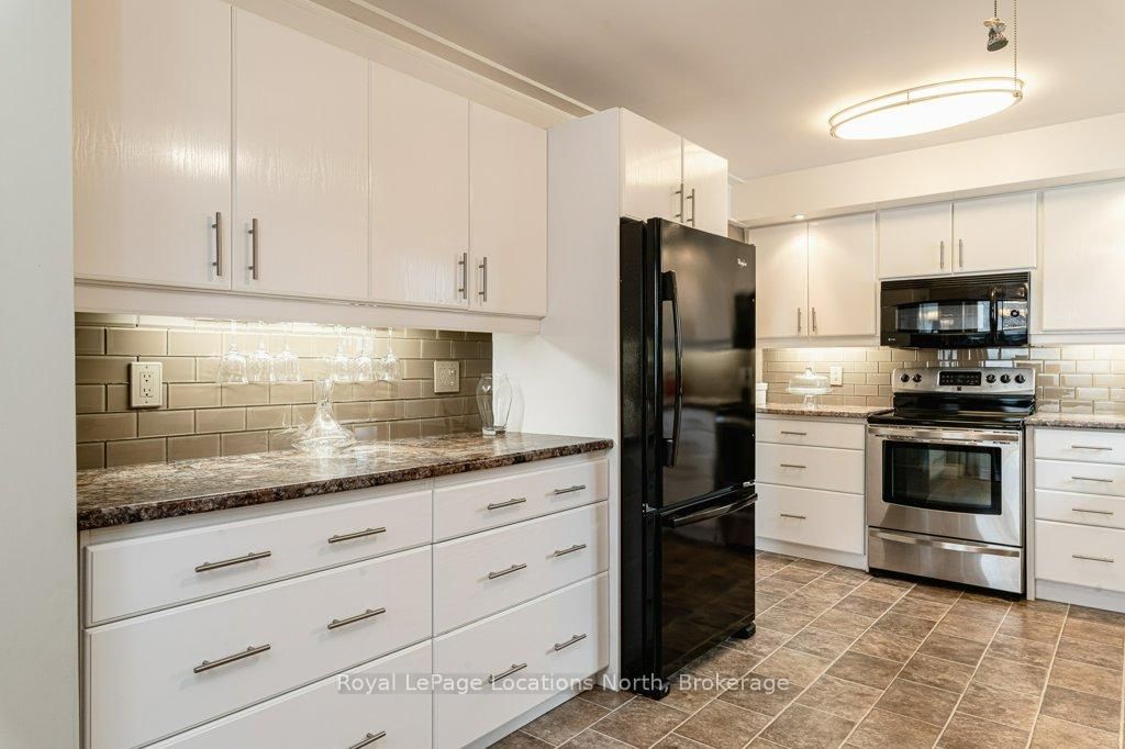 269 Pine Drive • Barrie, ON photo 15