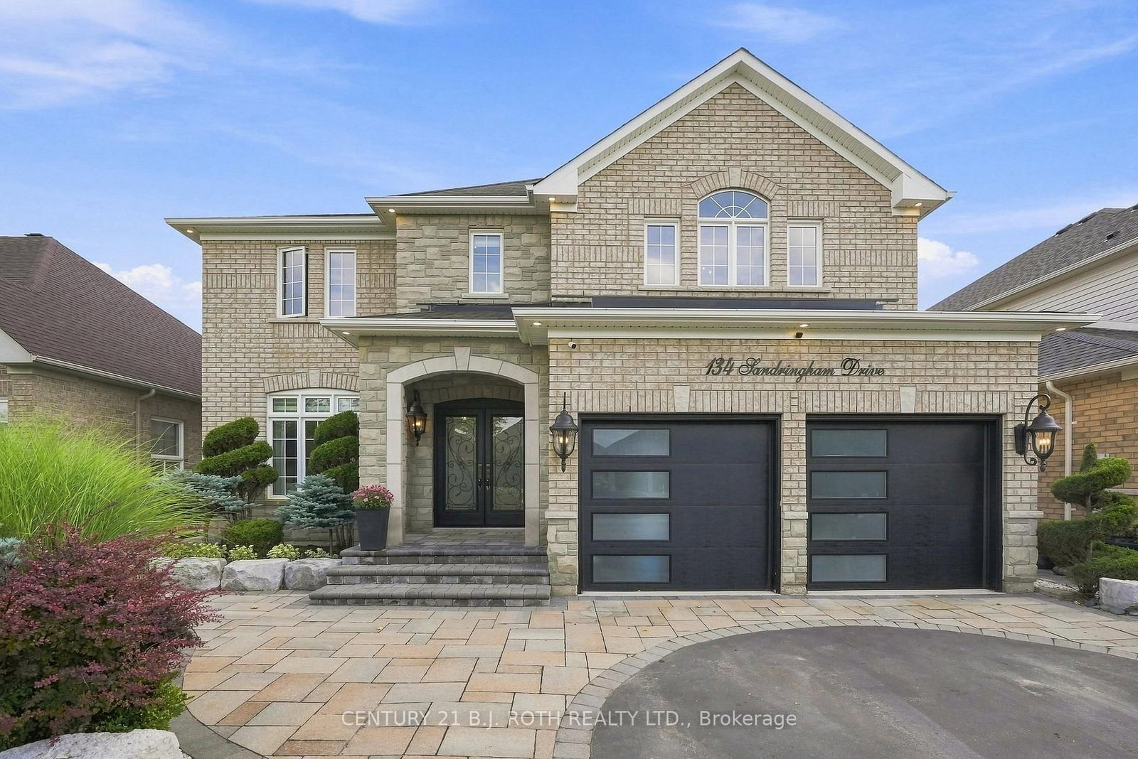 134 Sandringham Drive • Barrie, ON photo 1