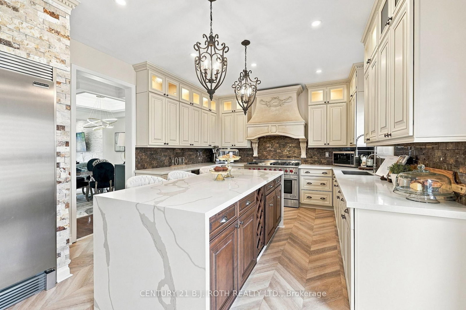 134 Sandringham Drive • Barrie, ON photo 13