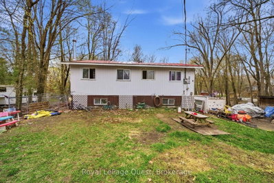 7476 Ash Crescent • Ramara, ON photo 2