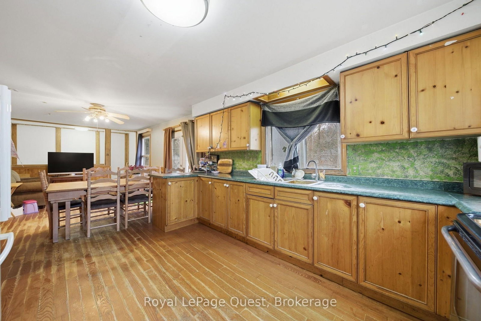 7476 Ash Crescent • Ramara, ON photo 4