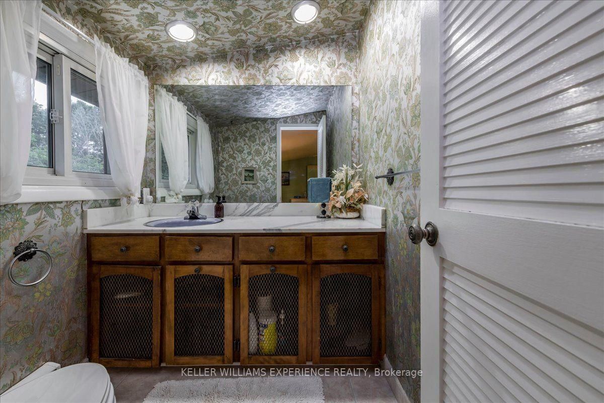 298 Seventh Street • Midland, ON photo 24