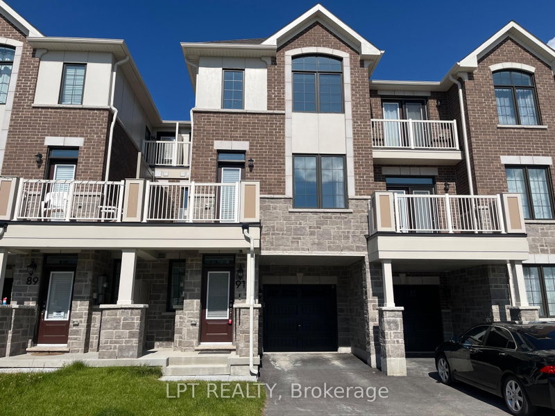 91 Vinewood Crescent