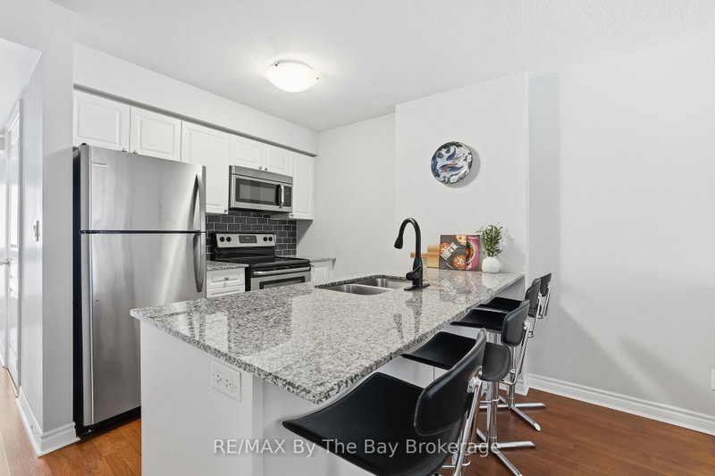 107 - 10 Brandy Lane Drive
