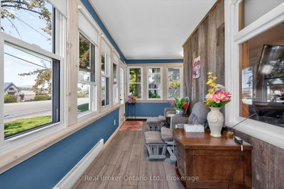 151 Main Street • Penetanguishene, ON photo 6