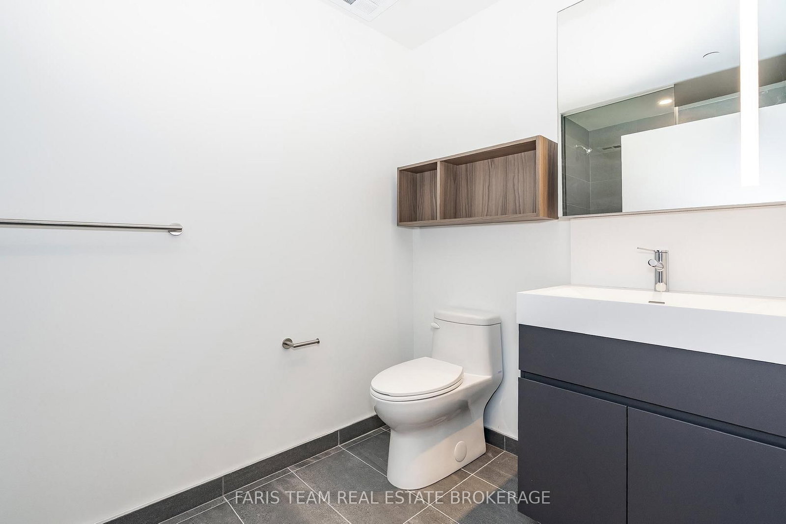 39 Mary Street • #3301 • Barrie, ON photo 16