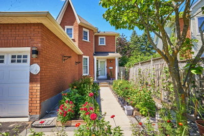 58 O'Shaughnessy Crescent • Barrie, ON photo 2