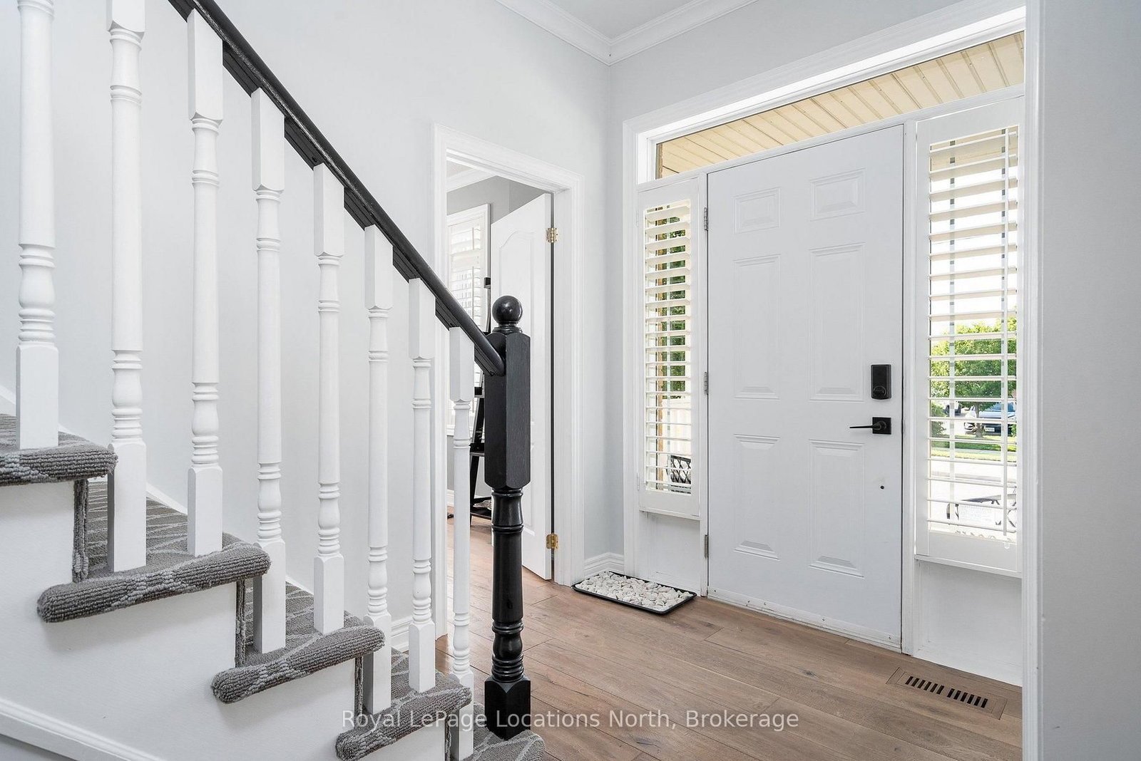 35 SIDE LAUNCH Way • Collingwood, ON photo 22