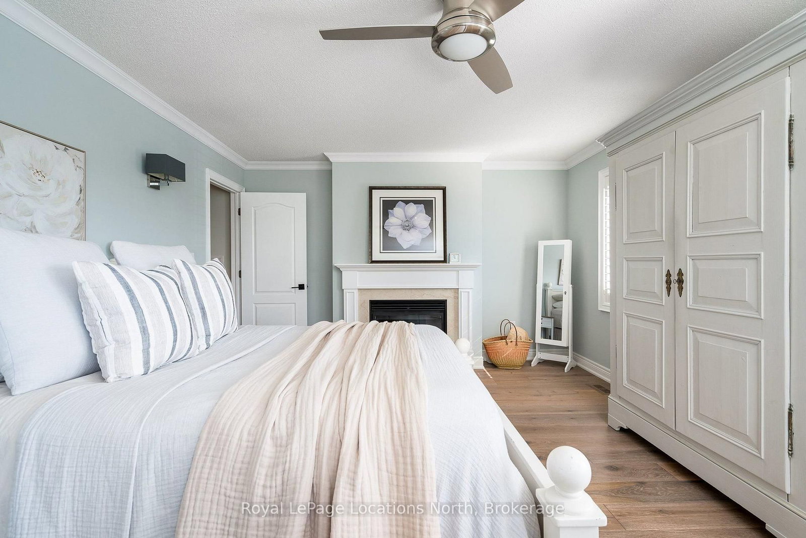 35 SIDE LAUNCH Way • Collingwood, ON photo 36
