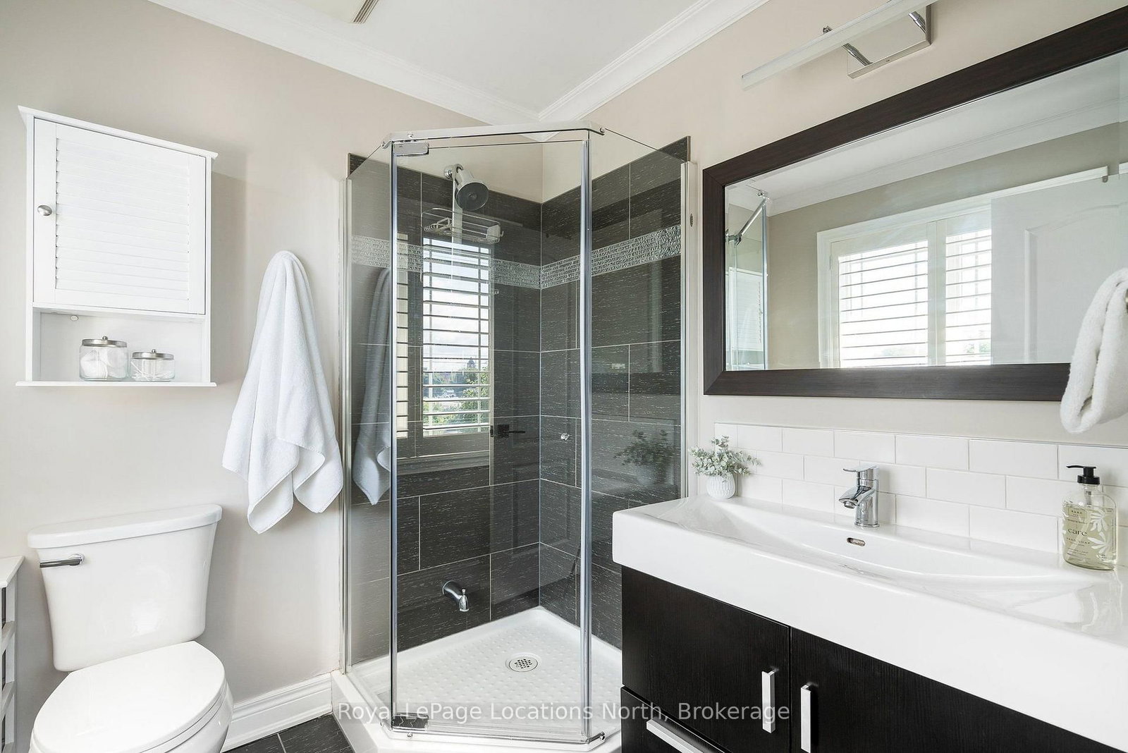 35 SIDE LAUNCH Way • Collingwood, ON photo 37