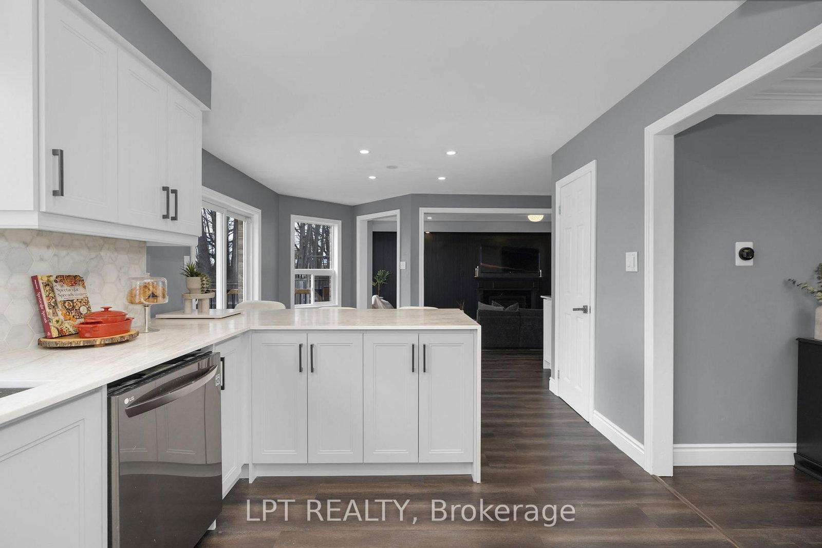 47 Northview Crescent • Barrie, ON photo 10