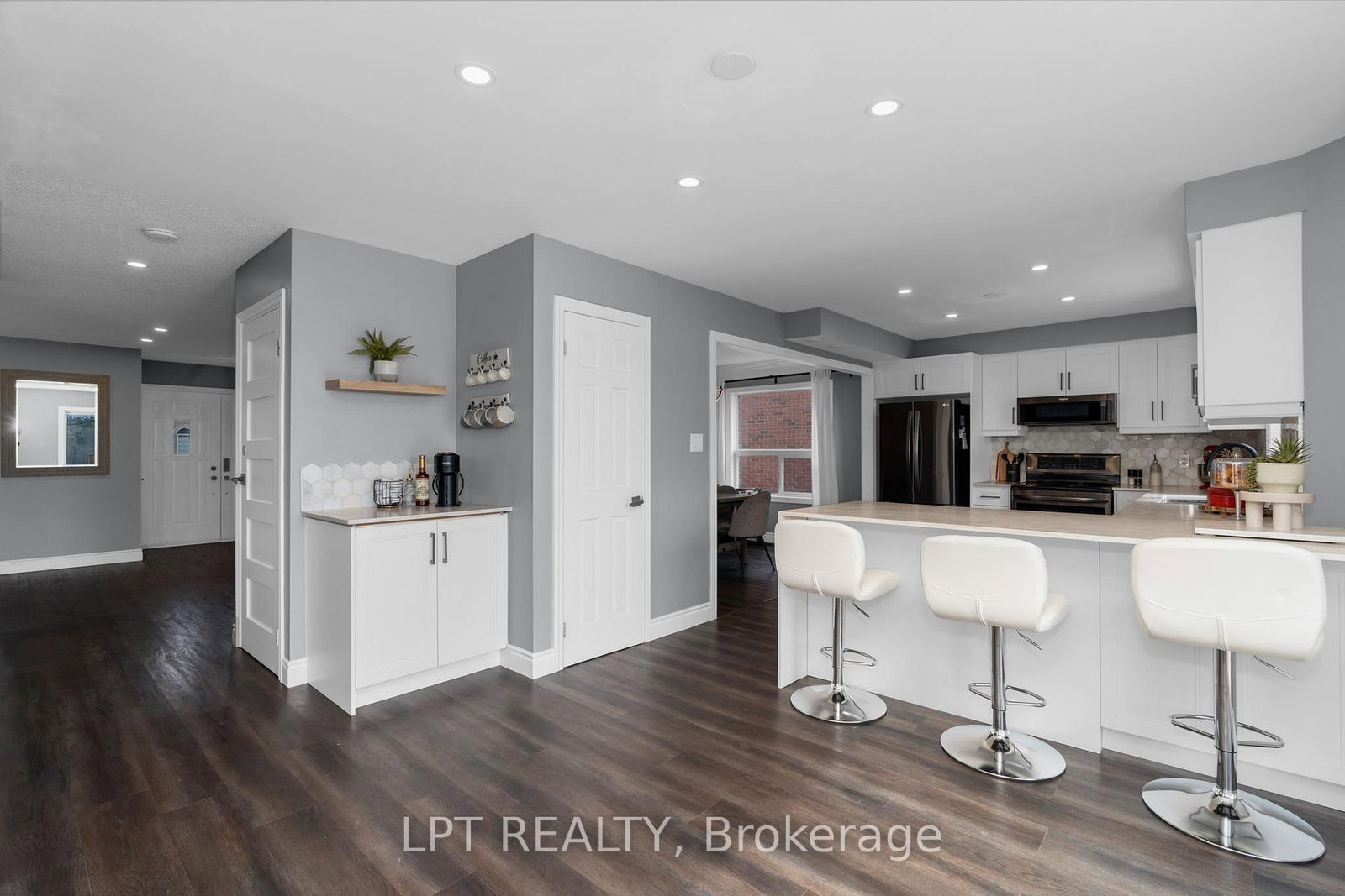 47 Northview Crescent • Barrie, ON photo 11