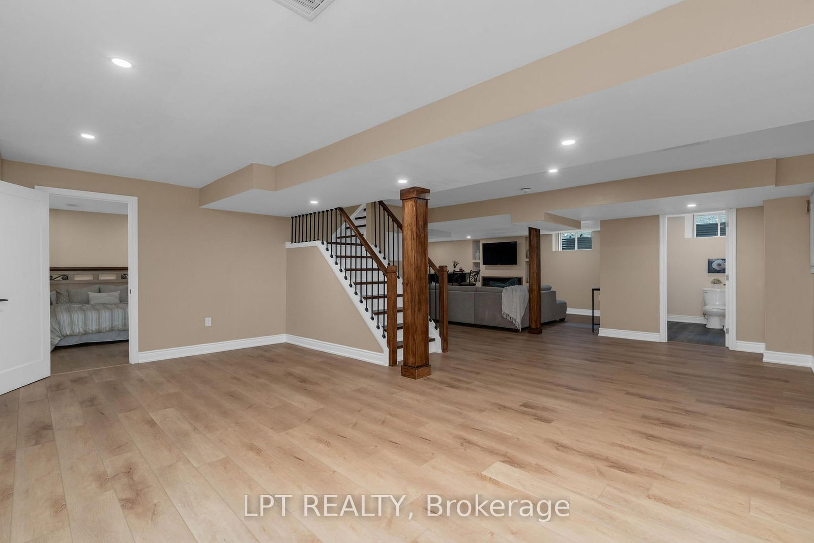 47 Northview Crescent • Barrie, ON photo 28