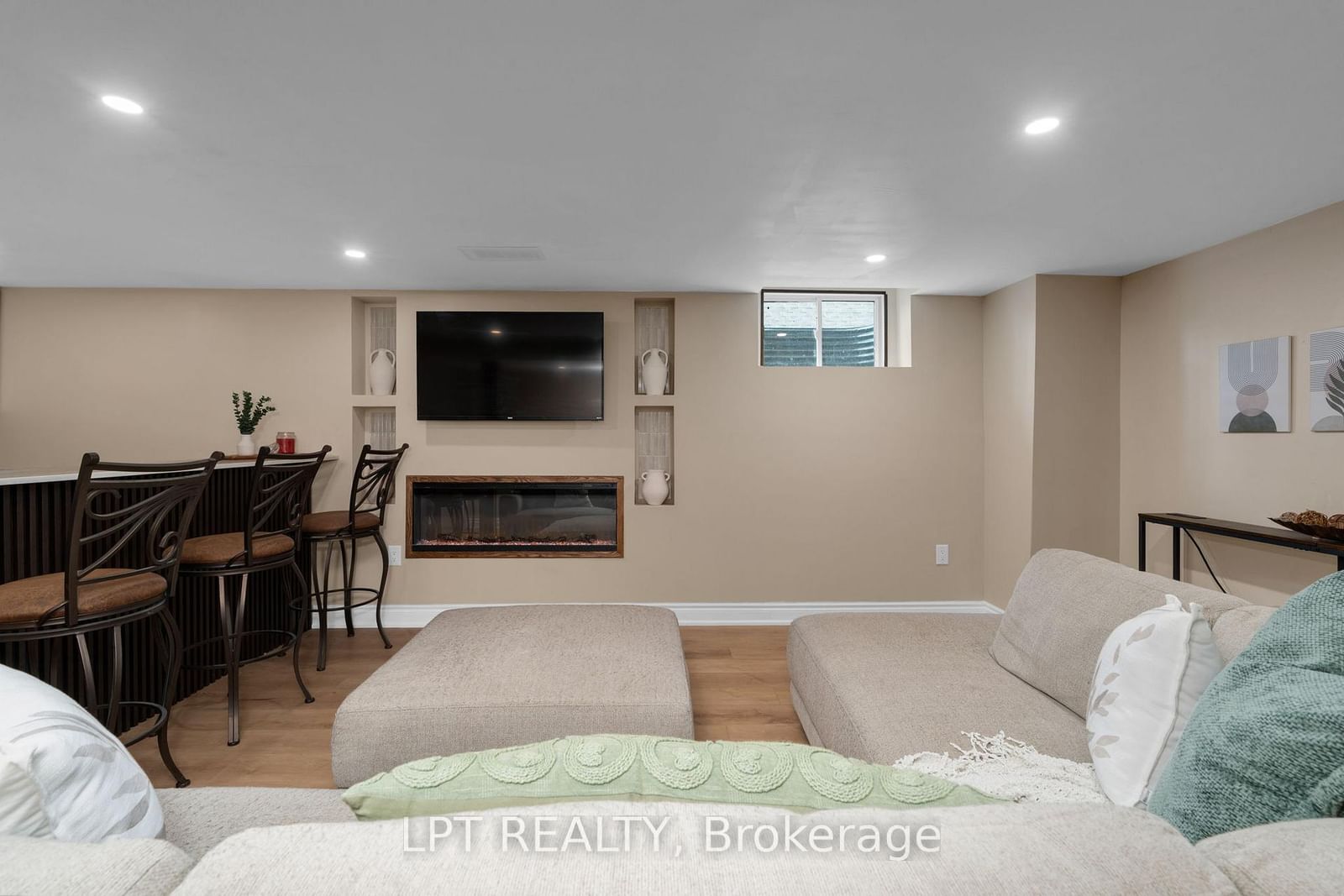 47 Northview Crescent • Barrie, ON photo 32