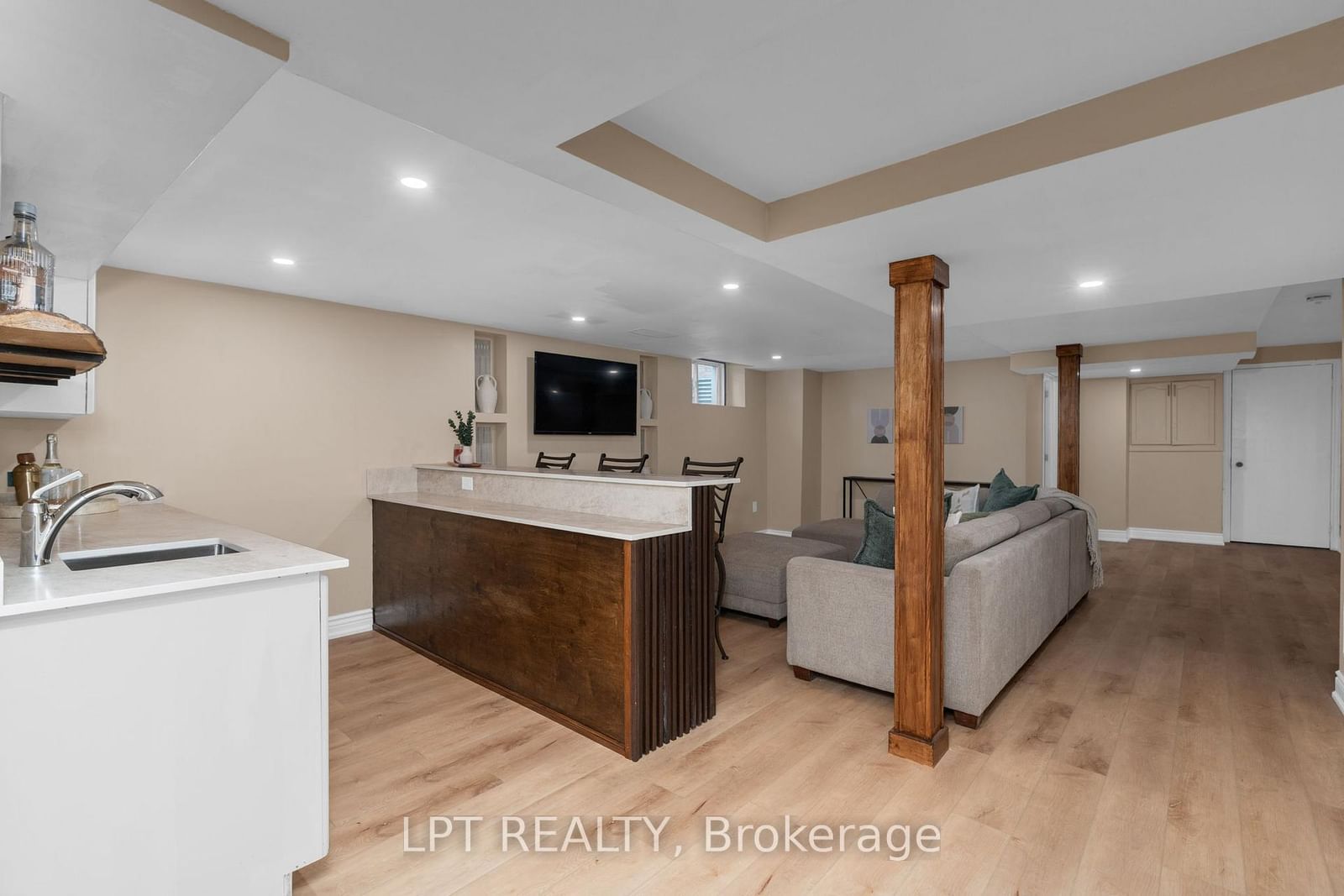 47 Northview Crescent • Barrie, ON photo 34