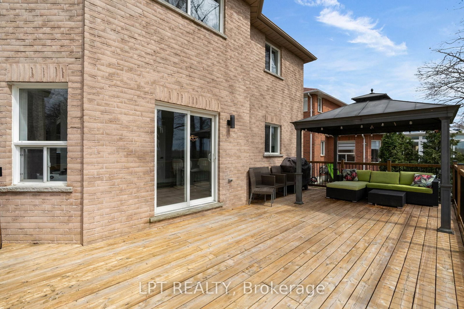 47 Northview Crescent • Barrie, ON photo 38