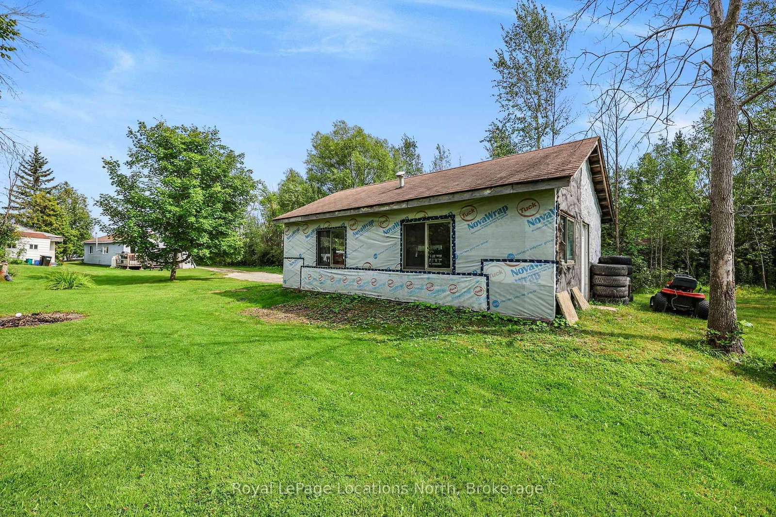 9031 Beachwood Road • Wasaga Beach, ON photo 29