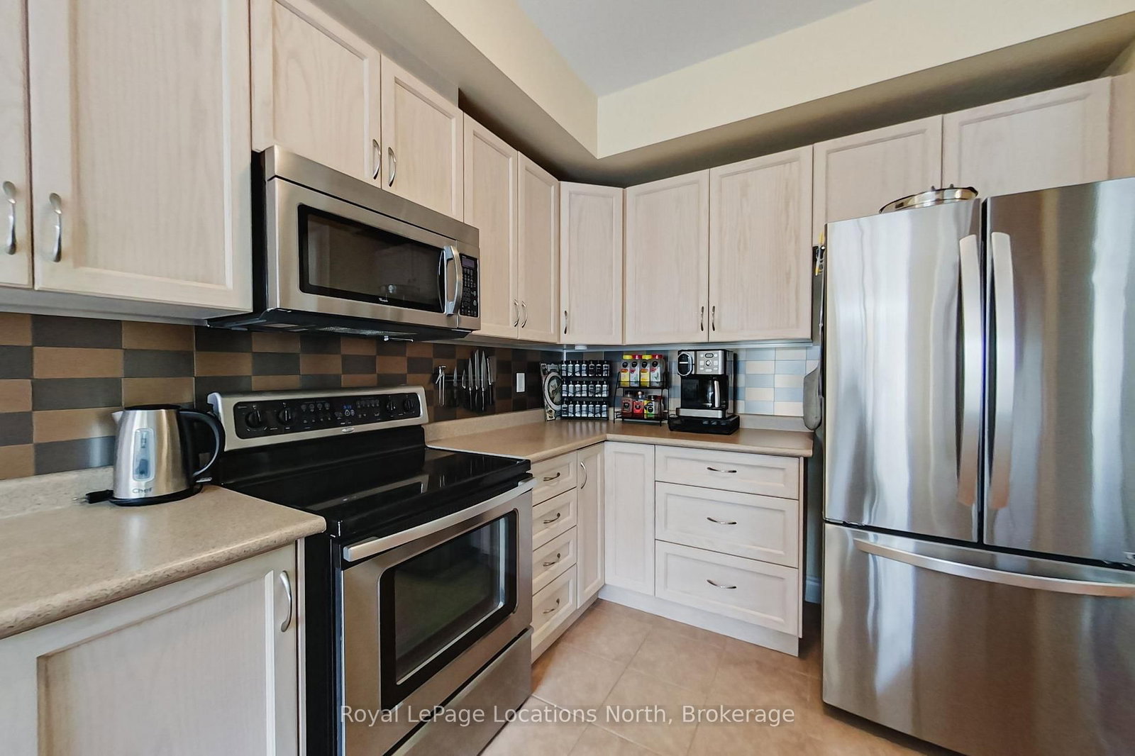 34 Savannah Crescent • Wasaga Beach, ON photo 16