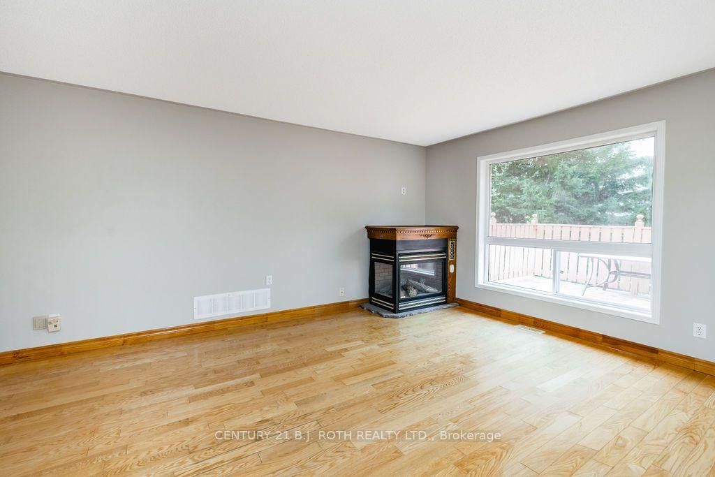 24 Ashton Street • Orillia, ON photo 14