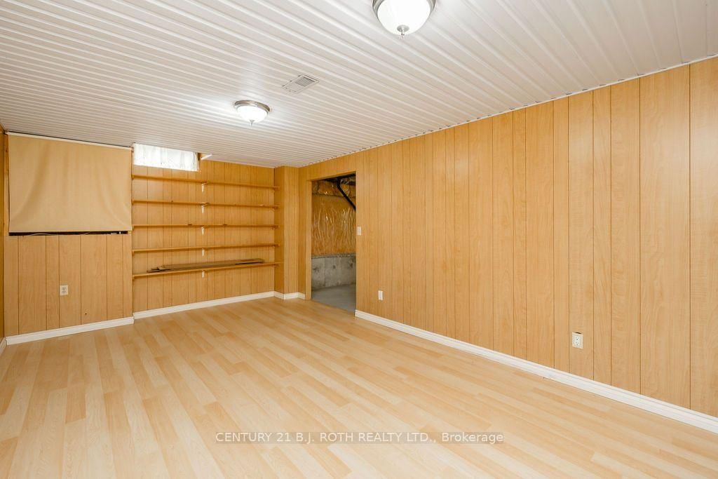 24 Ashton Street • Orillia, ON photo 32