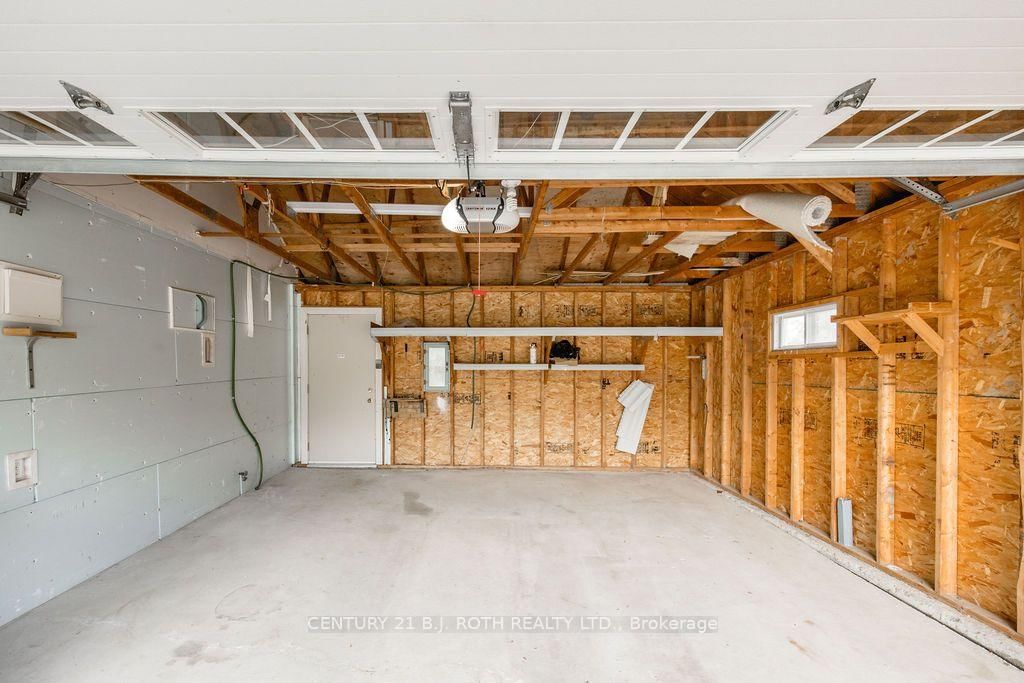 24 Ashton Street • Orillia, ON photo 33