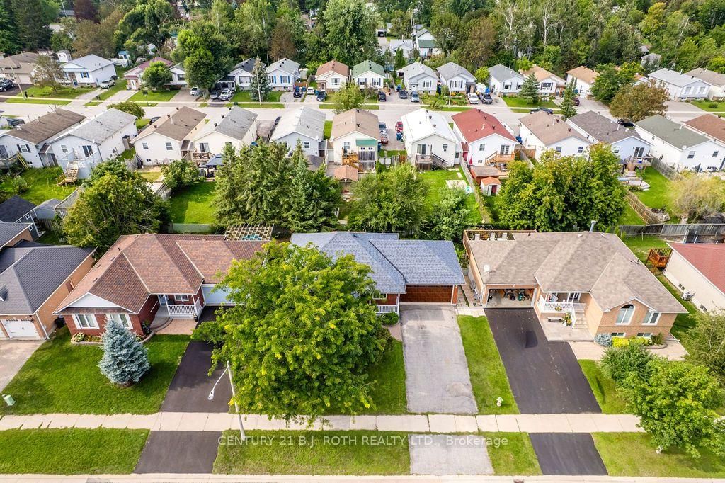 24 Ashton Street • Orillia, ON photo 37