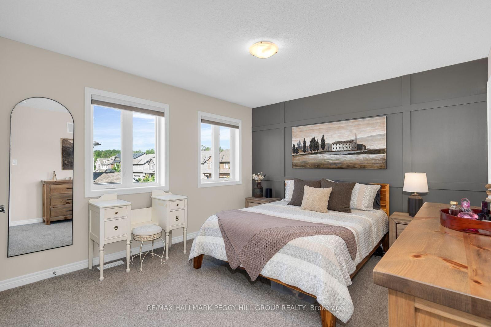 13 Foley Crescent • Collingwood, ON photo 6