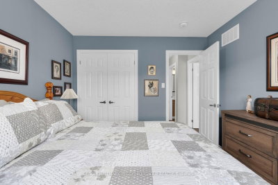 13 Foley Crescent • Collingwood, ON photo 8