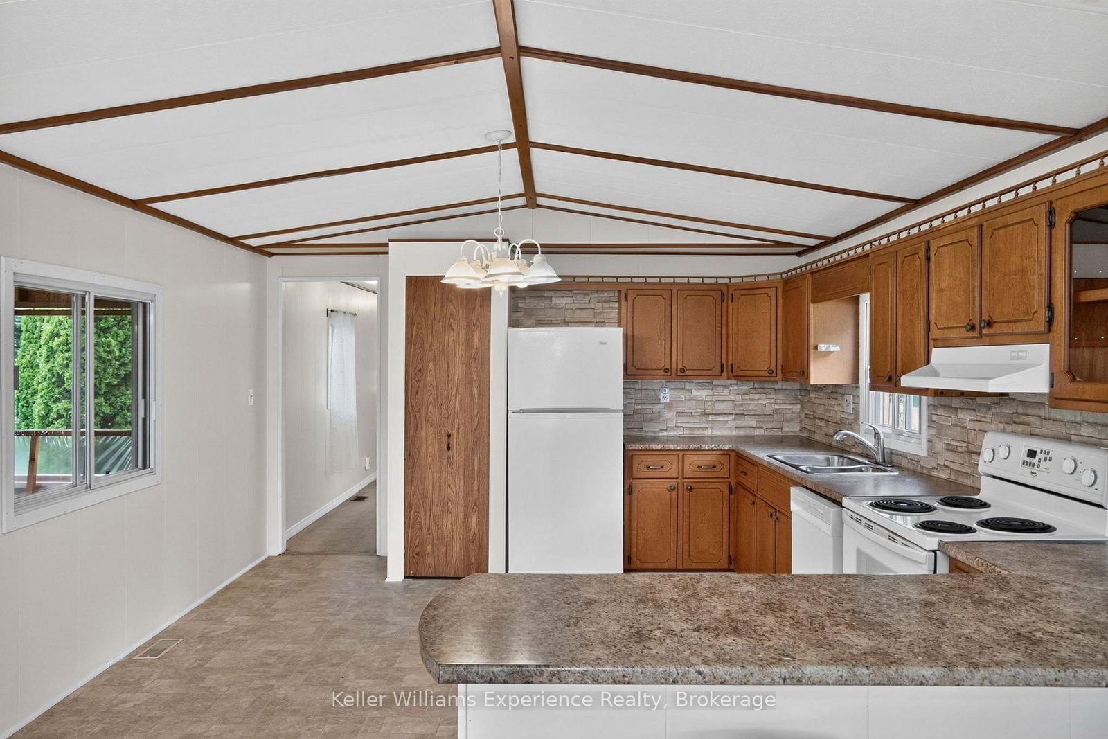 45 Northland Drive • Midland, ON photo 12