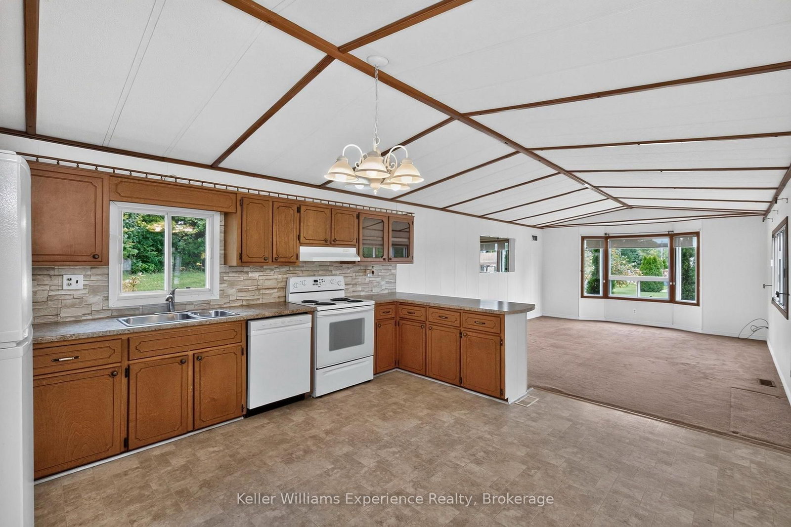 45 Northland Drive • Midland, ON photo 14