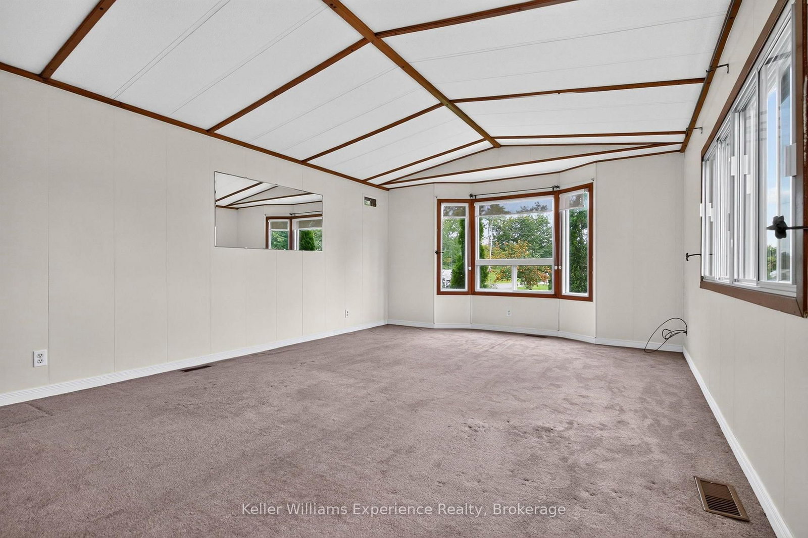 45 Northland Drive • Midland, ON photo 18