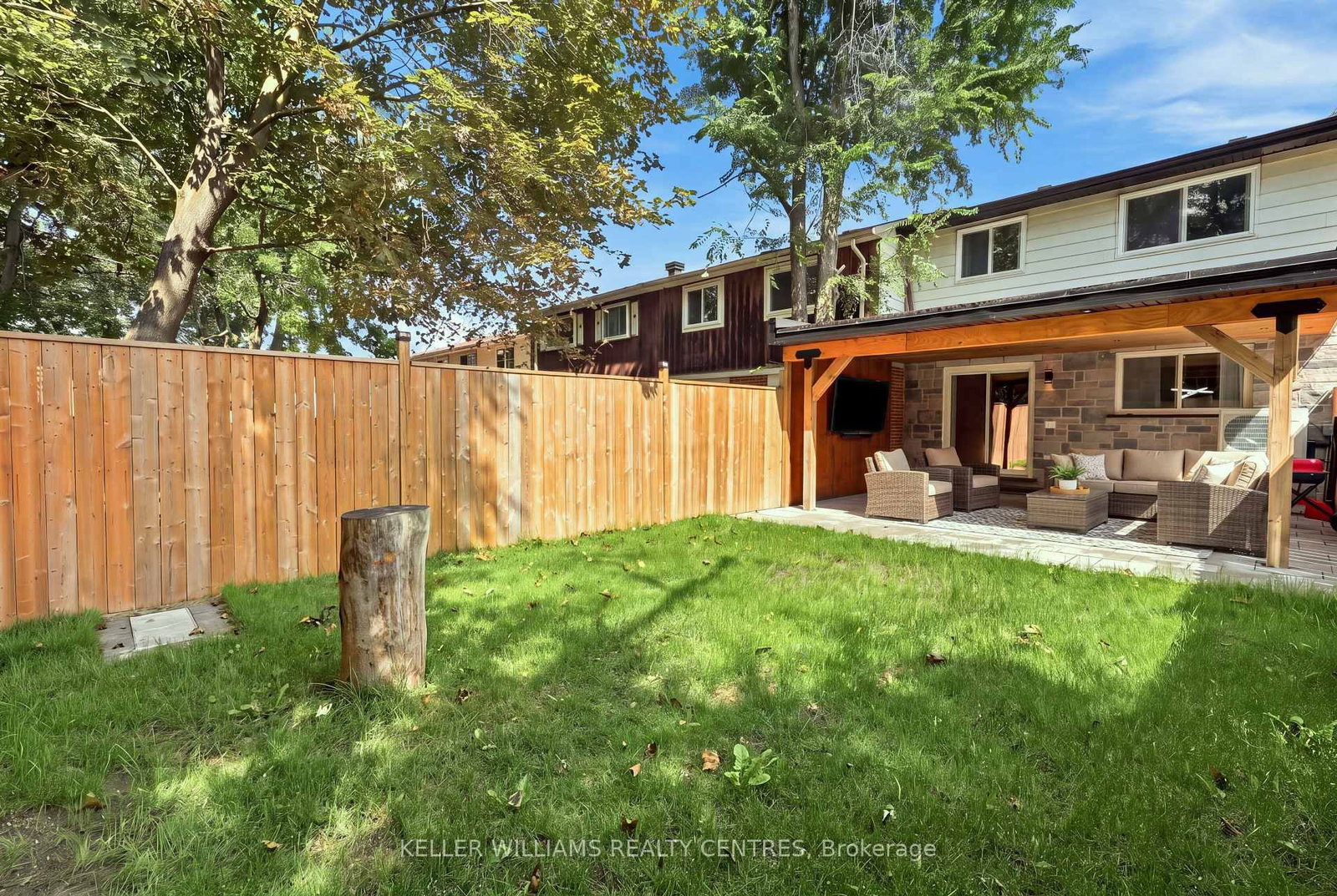 36 Chaucer Crescent • Barrie, ON photo 32