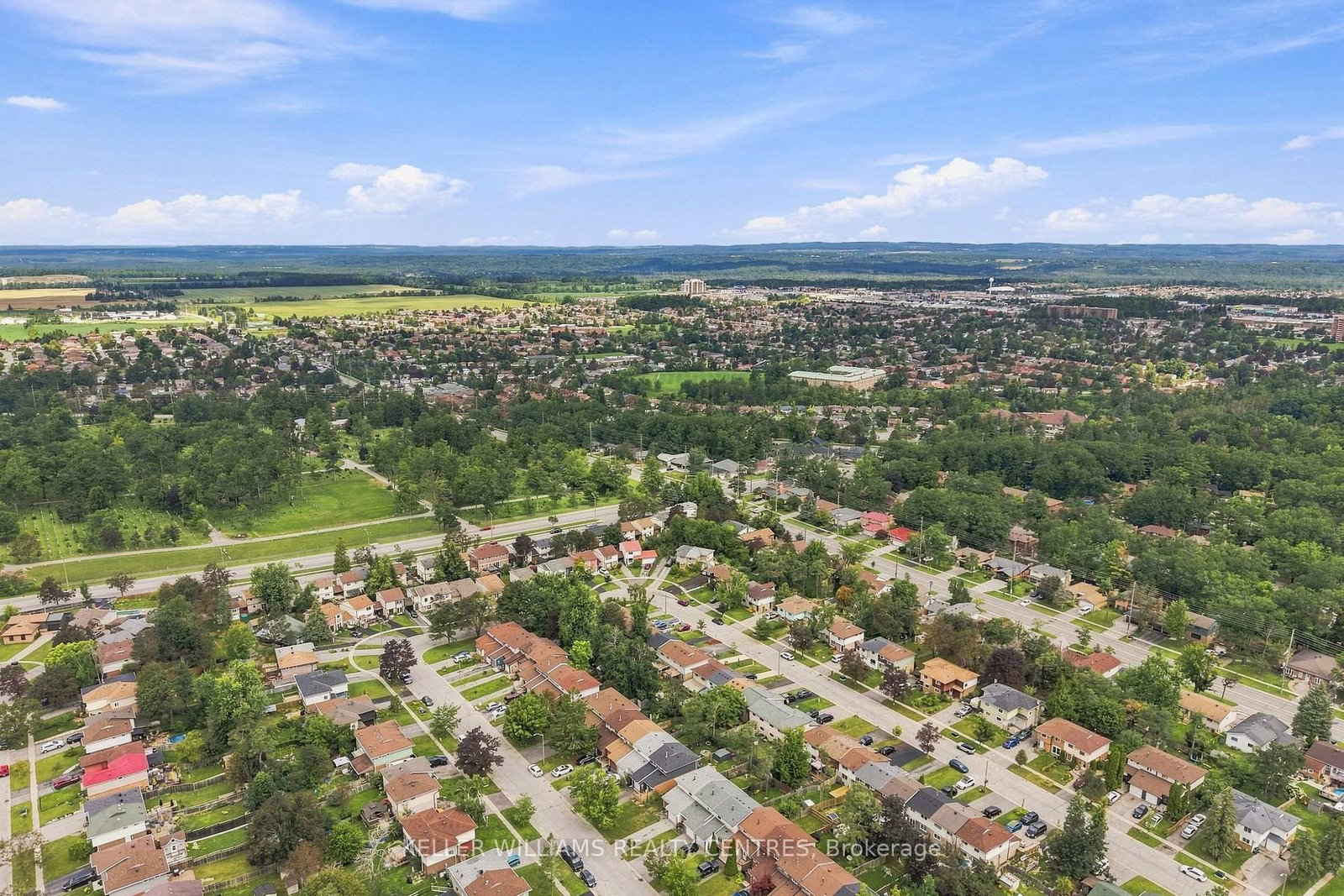 36 Chaucer Crescent • Barrie, ON photo 34
