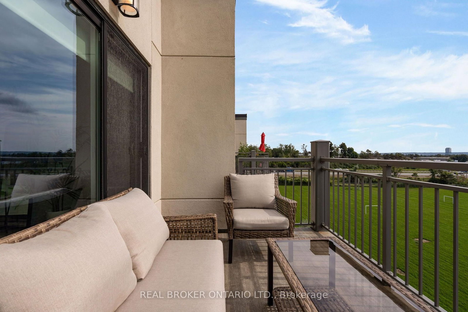 299 CUNDLES Road E • #604 • Barrie, ON photo 21