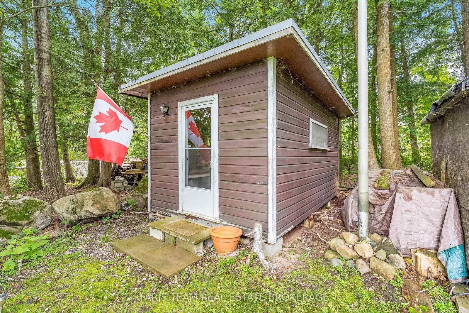 1697 Champlain Road • Tiny, ON photo 16