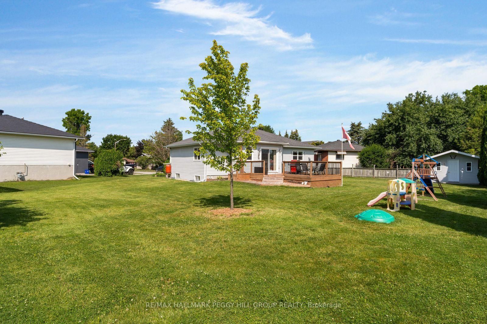 5 Allan Court • Springwater, ON photo 16