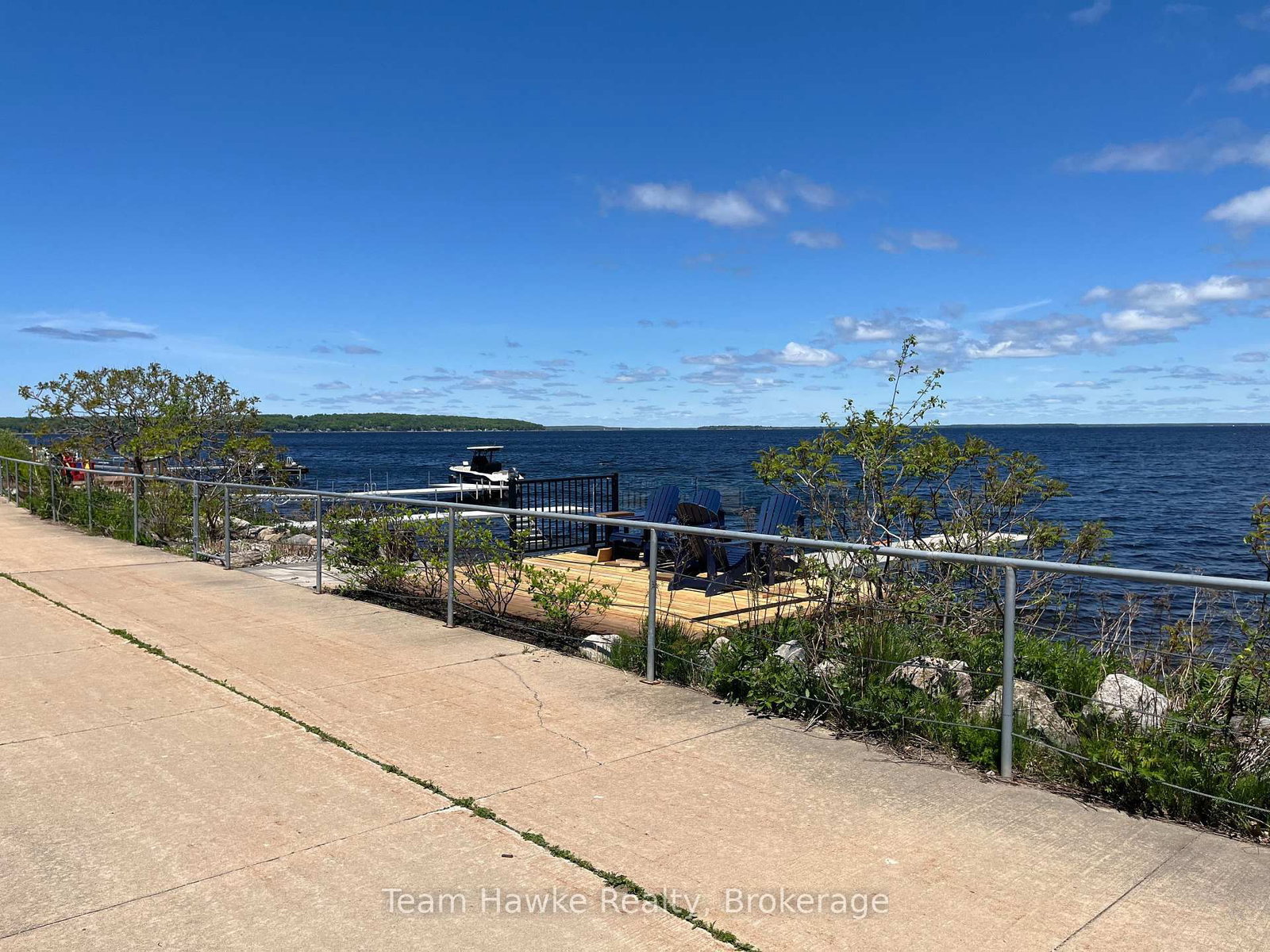 637 Aberdeen Boulevard • Midland, ON photo 9