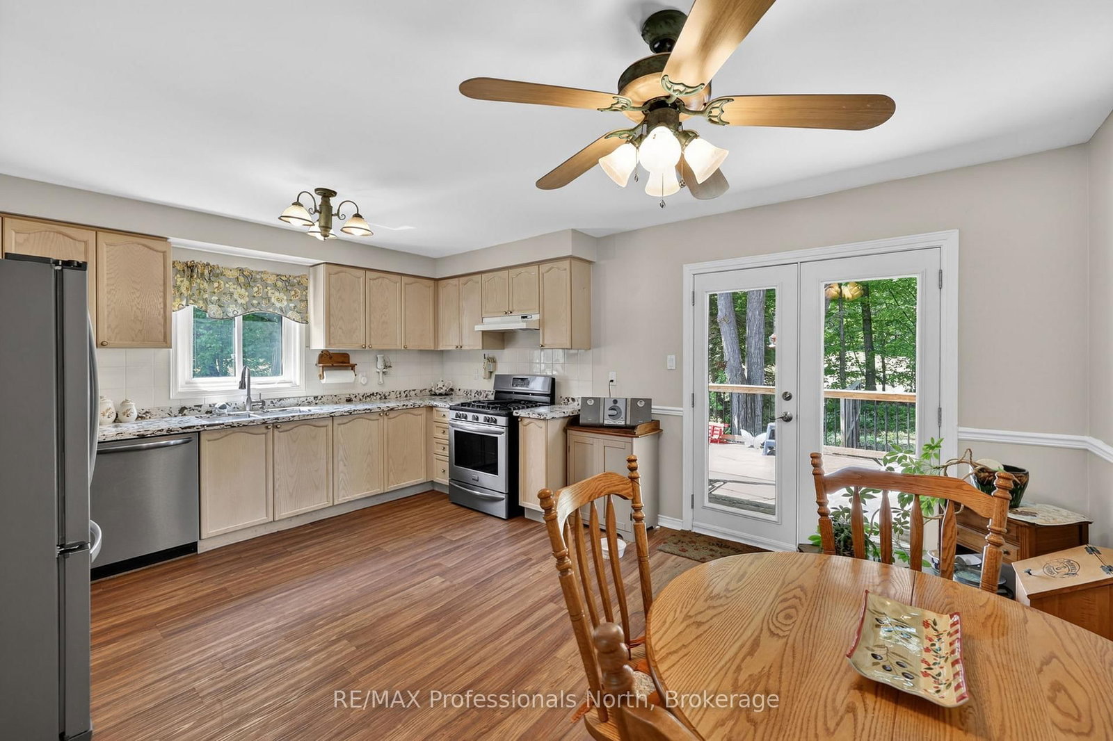 48 Fairway Crescent • Wasaga Beach, ON photo 12