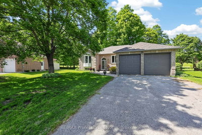 48 Fairway Crescent • Wasaga Beach, ON photo 3